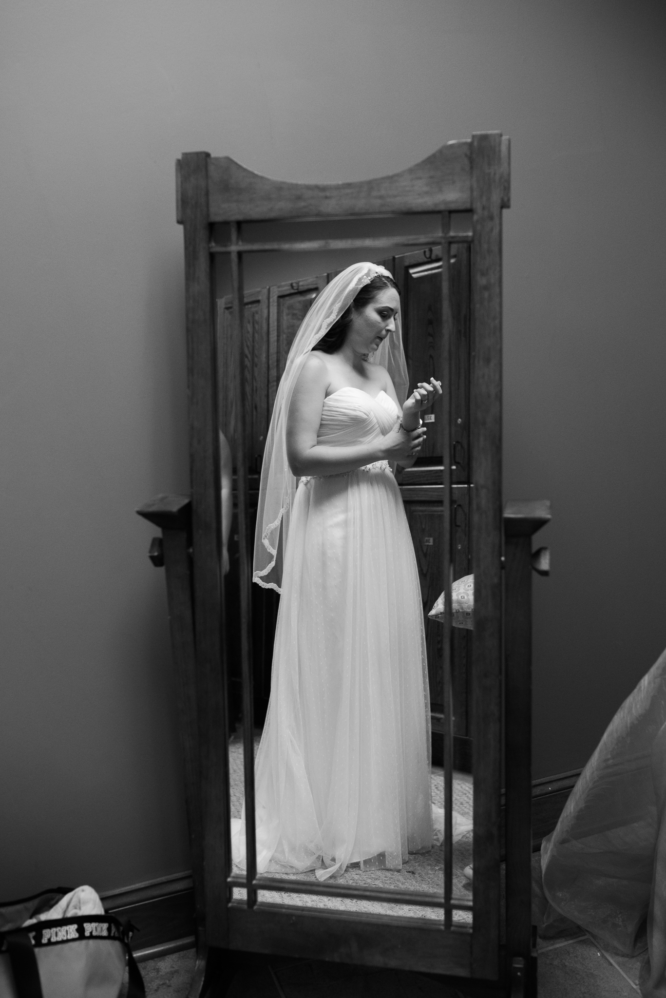 Bride getting ready for her wedding in Buffalo, NY